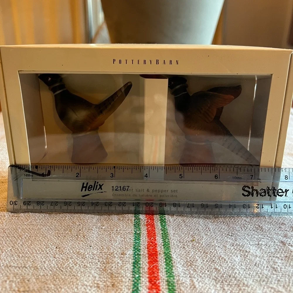 Pottery Barn Brown Pheasant Shakers​​